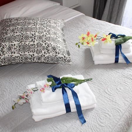 La Suite Rooms & Apartments Bologna Bagian luar foto
